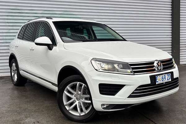2015 Volkswagen Touareg 150TDI Element 7P