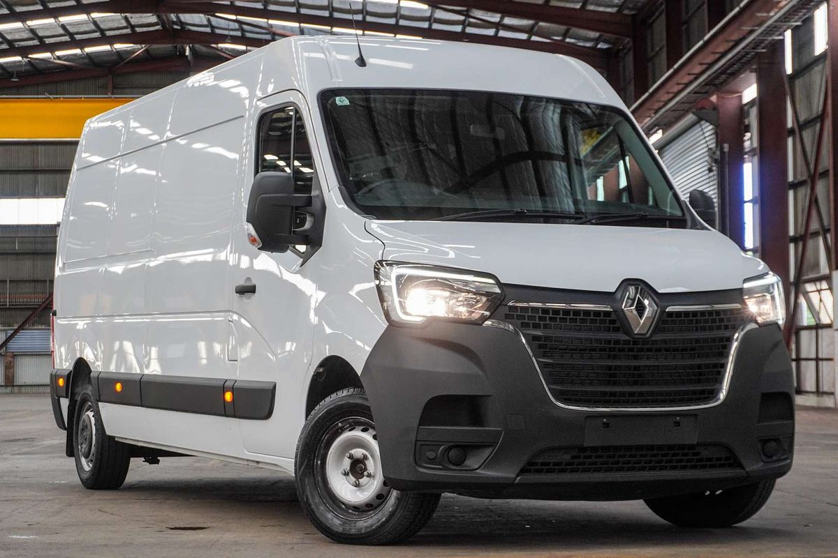 2023 Renault Master Pro 110kW X62 Phase 2 LWB Mid Roof