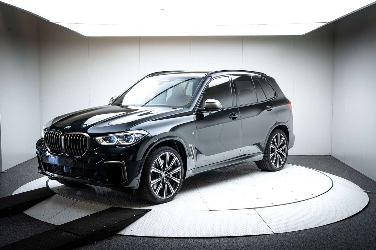 2023 BMW X5 M50i G05