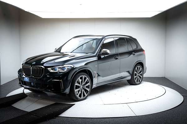 2023 BMW X5 M50i G05