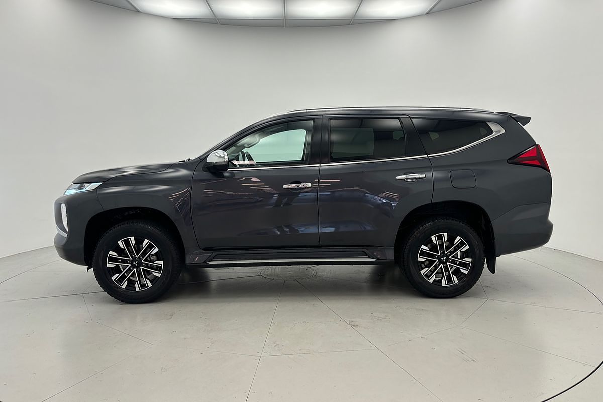 2023 Mitsubishi QF Pajero Sport GLS 2.4D 8AT 4WD 7S 2023 Mitsubishi QF Pajero Sport GLS 2.4D 8AT 4WD 7S