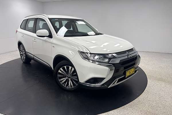 2019 Mitsubishi Outlander ES ADAS ZL