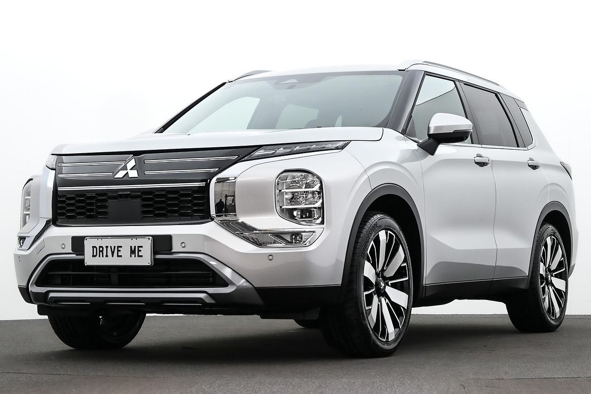 2025 Mitsubishi Outlander Aspire ZM