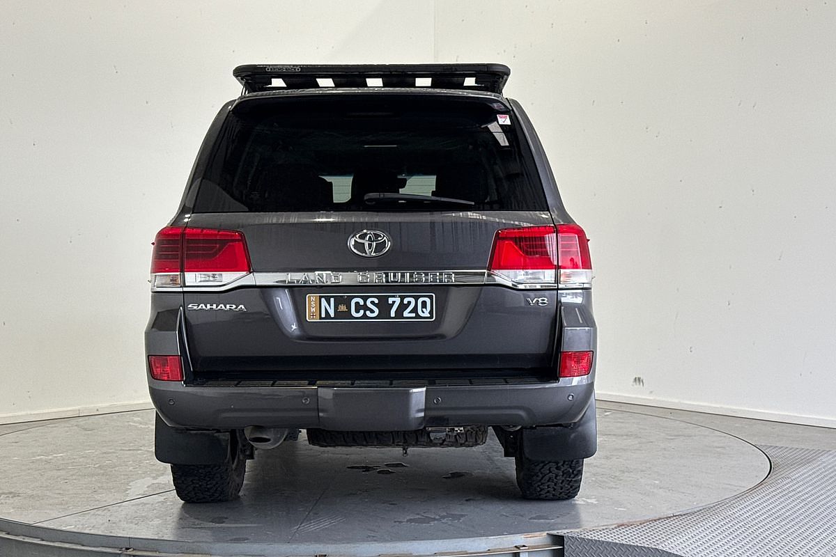 2019 Toyota Landcruiser Sahara VDJ200R
