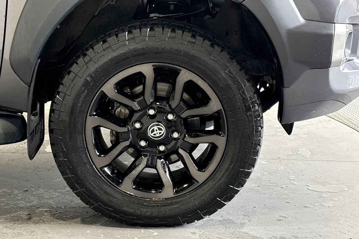 2021 Toyota Hilux Rogue GUN126R