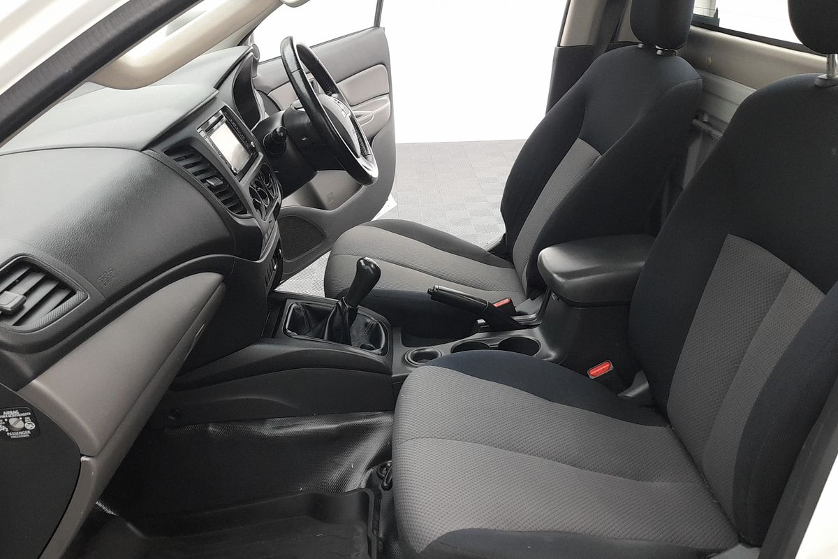 2018 Mitsubishi Triton GLX MR Rear Wheel Drive