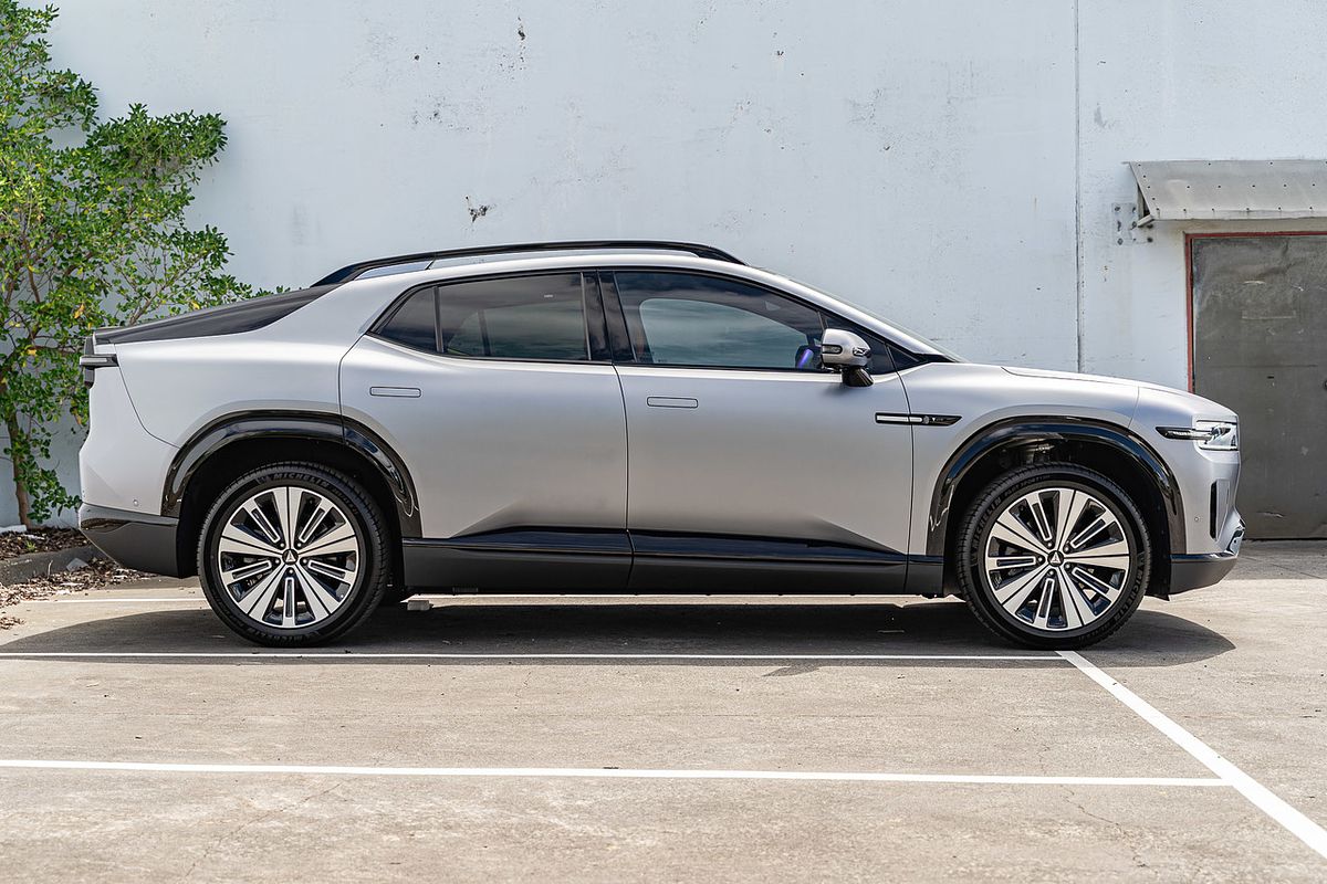 2025 Deepal E07 Performance 4X4