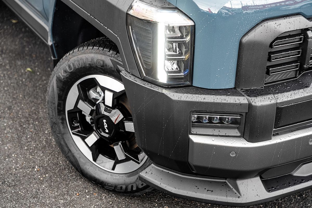 2025 Kia Tasman SX+ TK 4X4