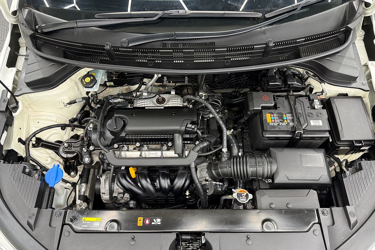 2022 Kia Stonic S YB