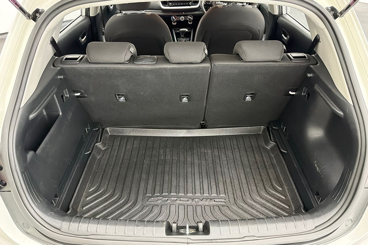2022 Kia Stonic S YB