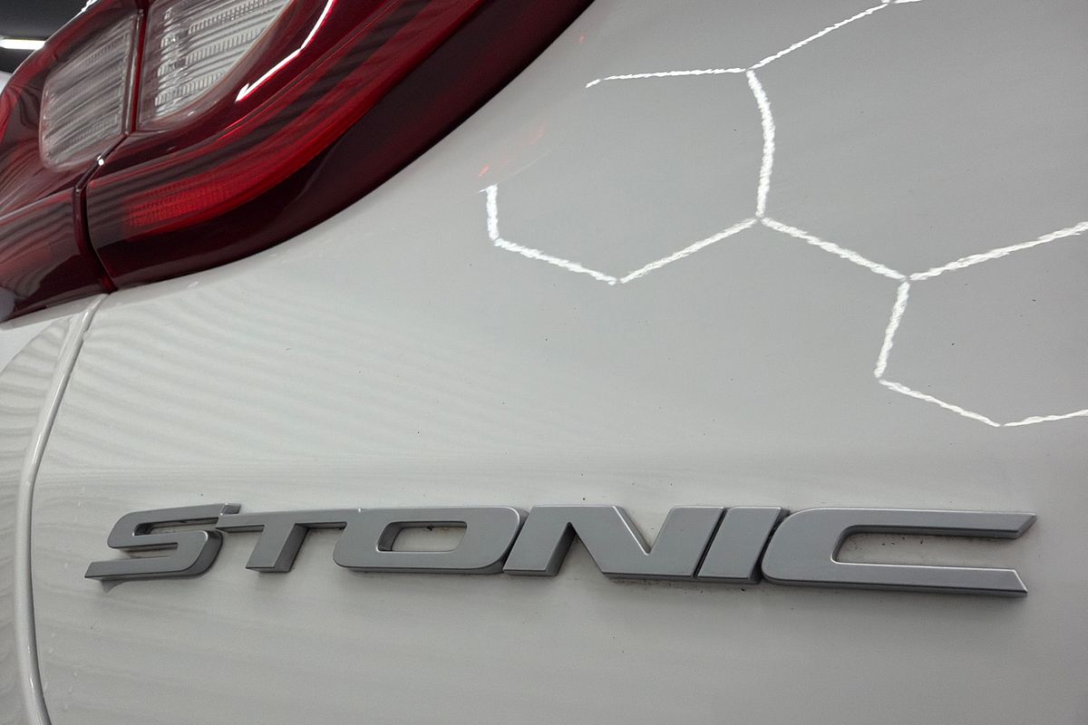 2022 Kia Stonic S YB