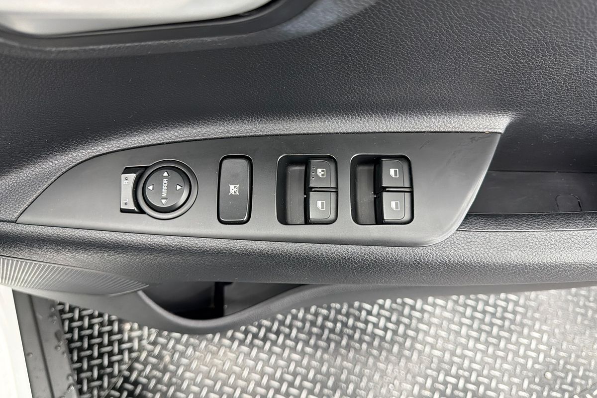 2022 Kia Stonic S YB