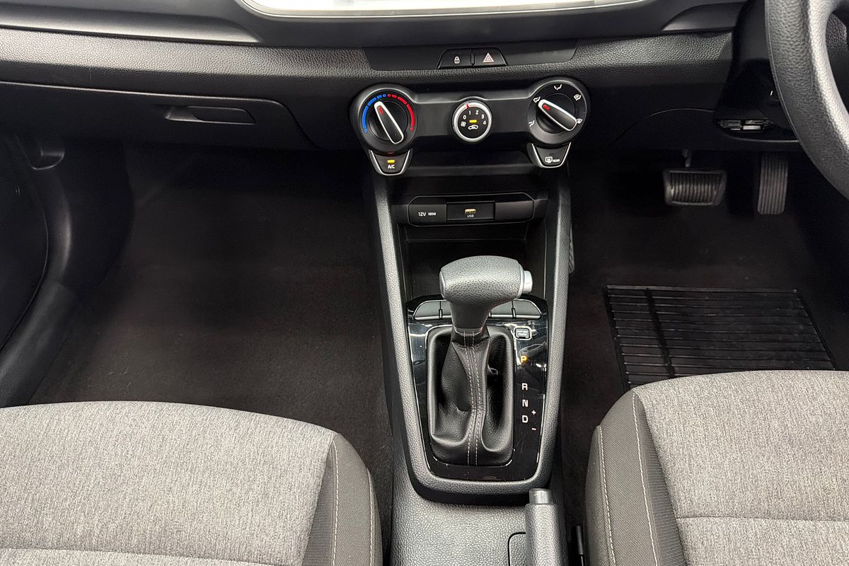 2022 Kia Stonic S YB