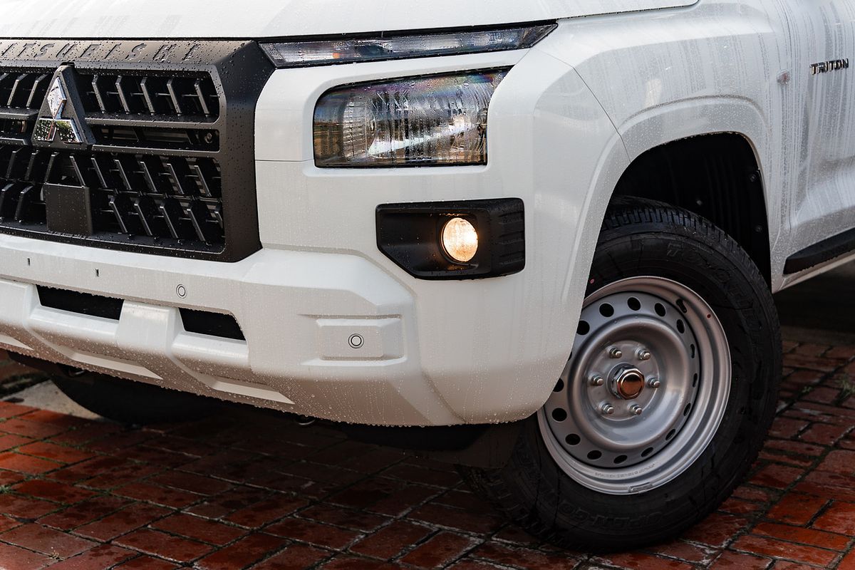 2025 Mitsubishi Triton GLX MV Rear Wheel Drive