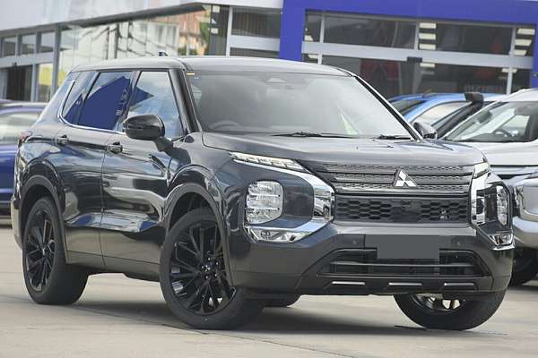 2024 Mitsubishi Outlander Black Edition ZM