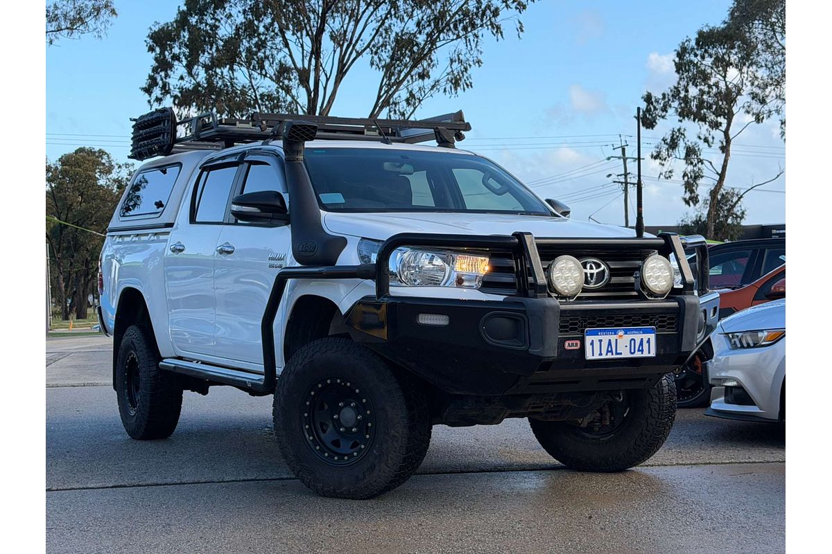 2017 Toyota Hilux SR GUN126R 4X4