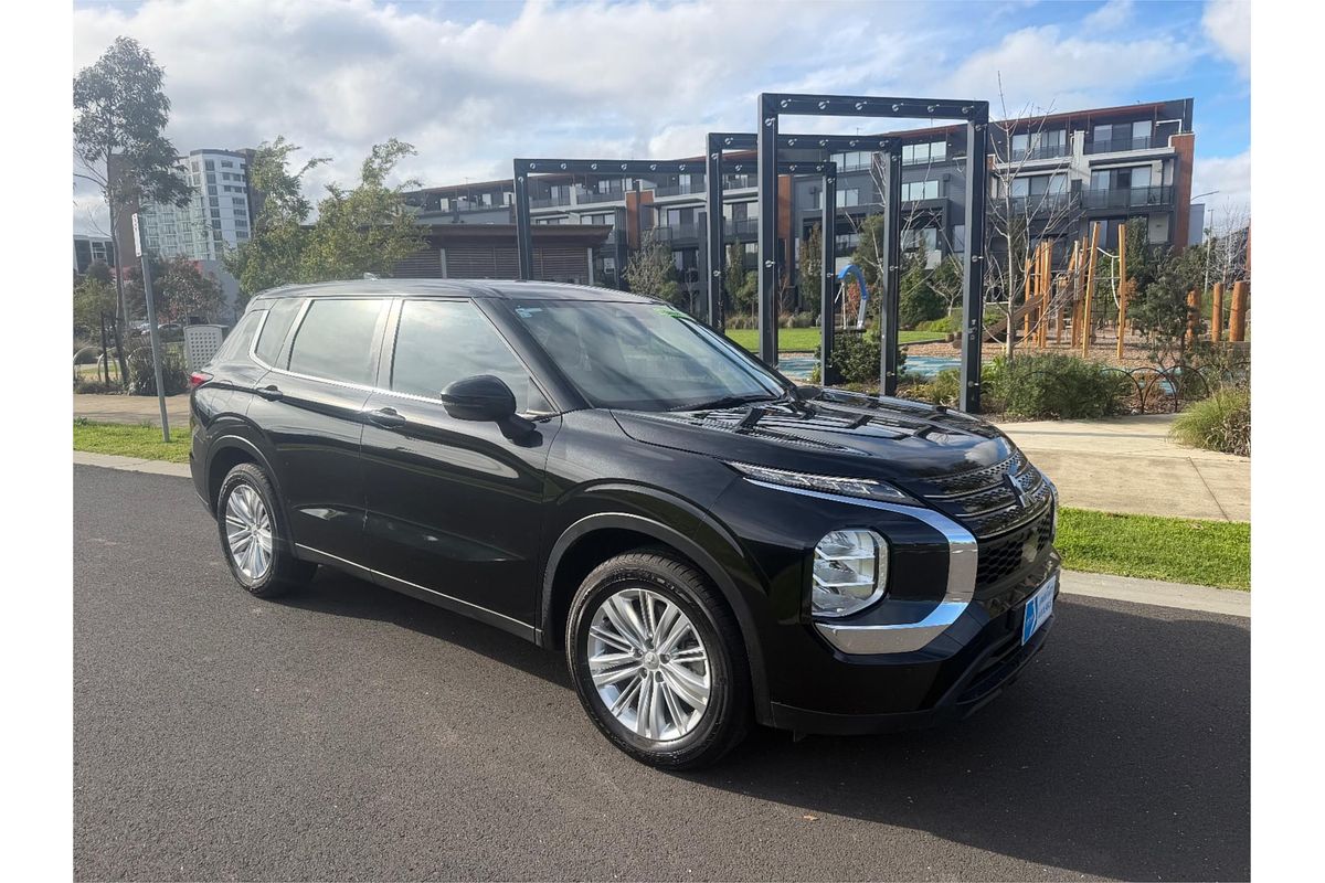 2023 Mitsubishi Outlander ES 7 SEAT (2WD) ZM MY24