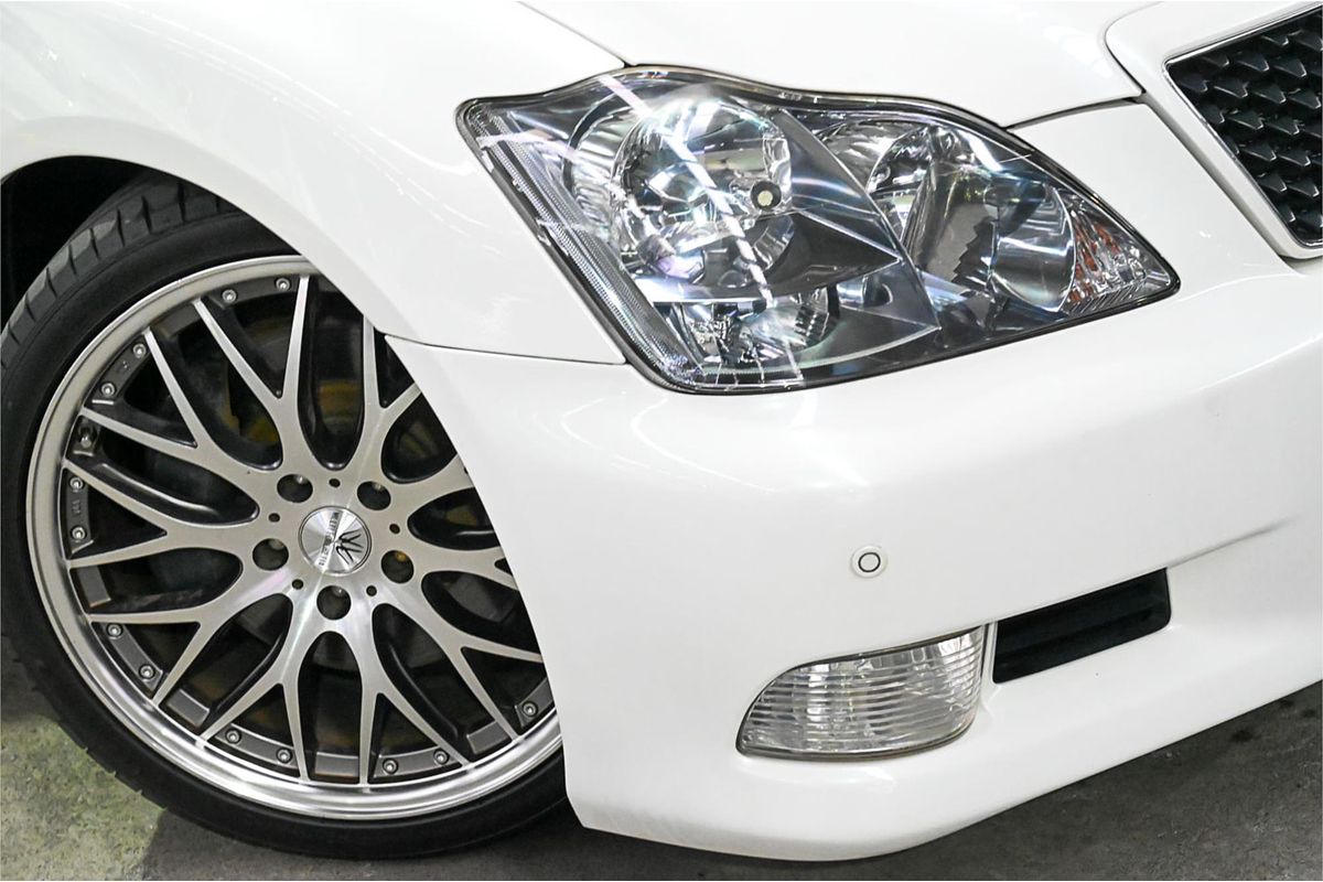 2007 Toyota Crown GRS184