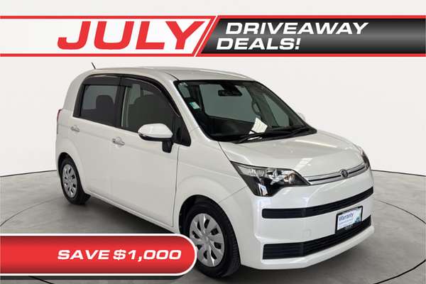 2016 Toyota Spade F Welcab B-Type