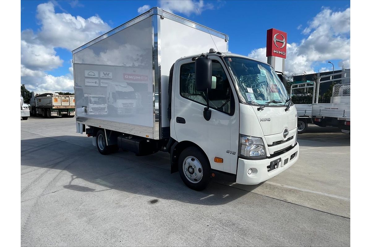 2025 Hino 300 Series 616