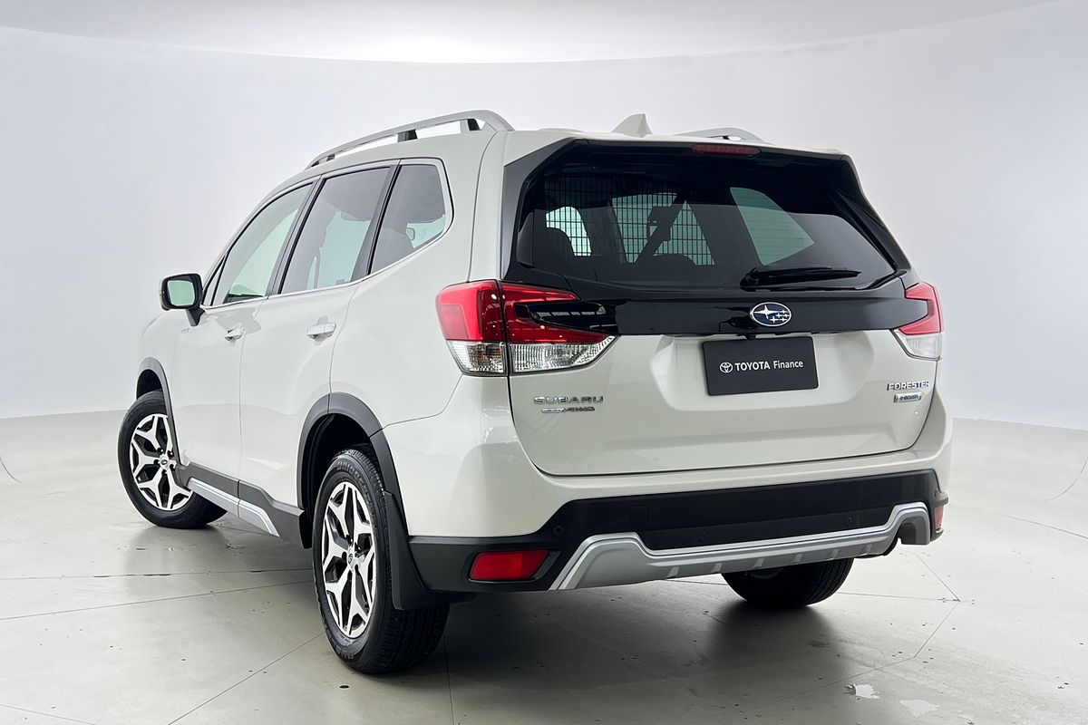 2022 Subaru Forester Hybrid L S5
