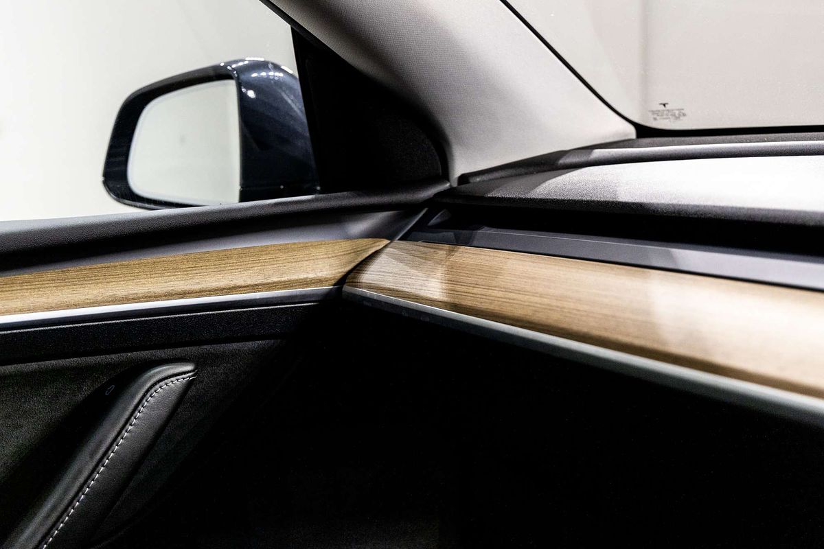 2023 Tesla Model Y Rear-Wheel Drive
