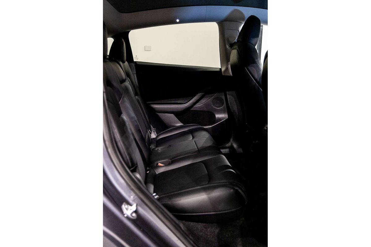 2023 Tesla Model Y Rear-Wheel Drive