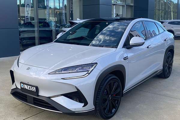 2025 BYD SEALION 7 Performance