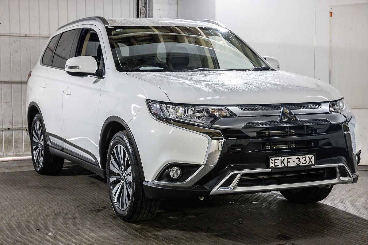 2020 Mitsubishi Outlander LS ZL