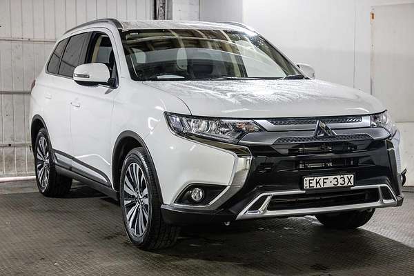2020 Mitsubishi Outlander LS ZL