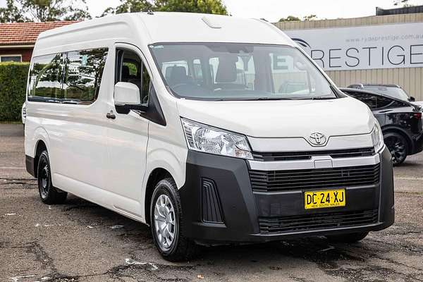 2022 Toyota Hiace Commuter GDH322R ELWB High Roof