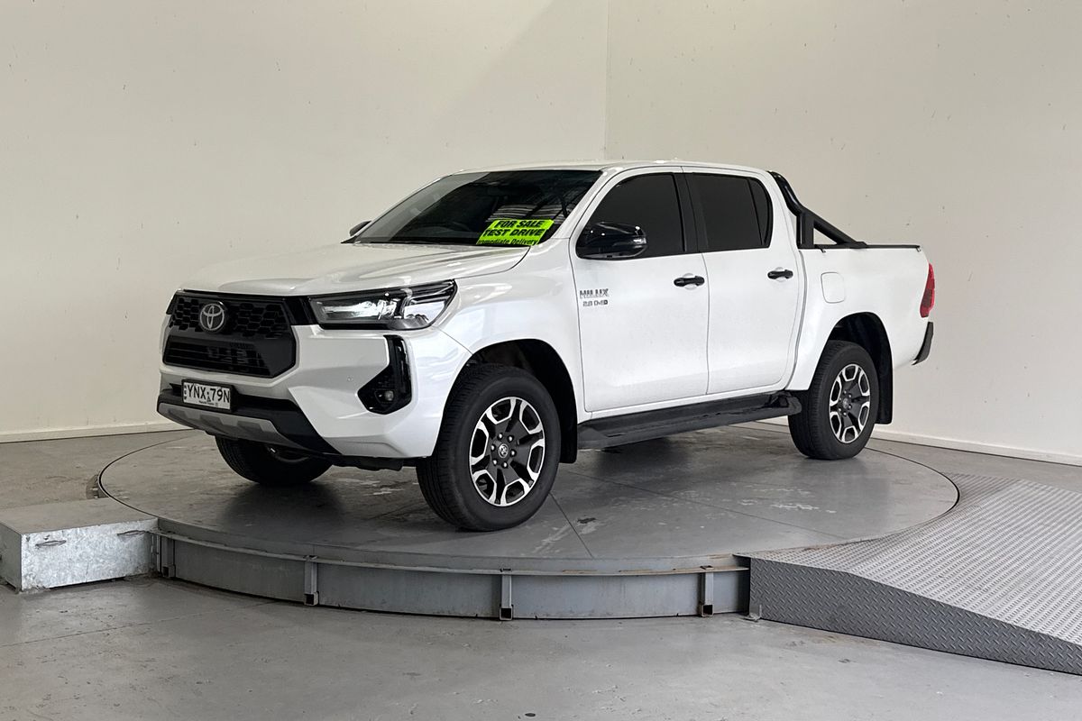 2023 Toyota Hilux SR5 GUN126R 4X4