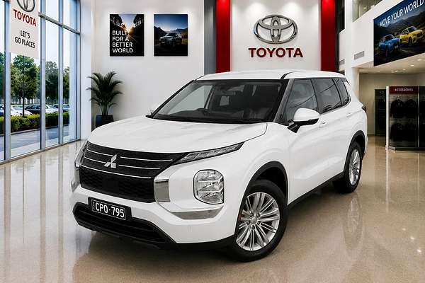 2024 Mitsubishi Outlander ES ZM