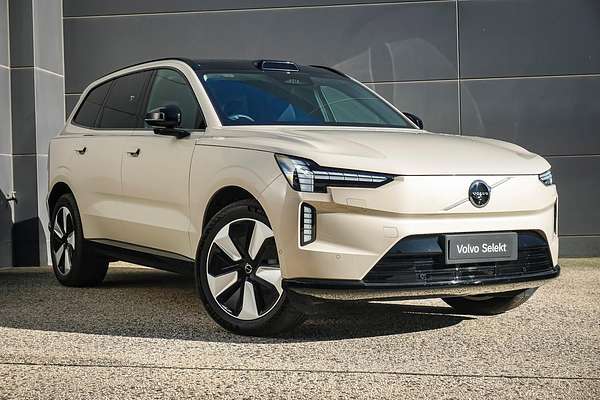 2024 Volvo EX90 Plus Twin Motor