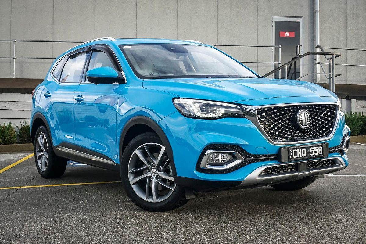 2022 MG HS Essence SAS23