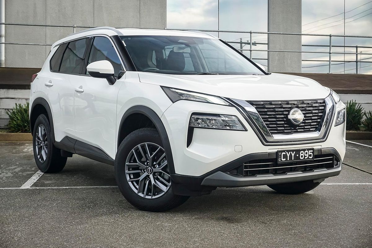 2023 Nissan X-TRAIL ST T33