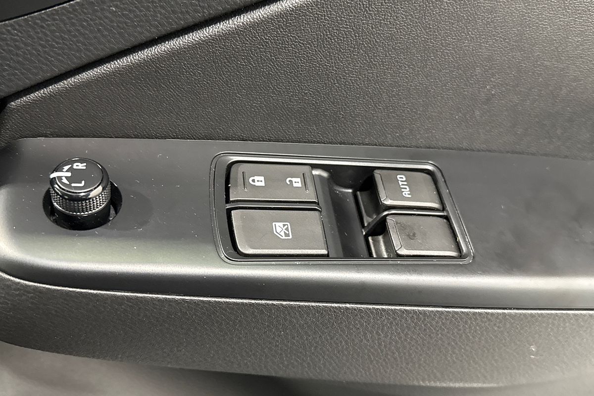 2025 Isuzu D-MAX SX (4x2) HIGH-RIDE MY25.5 4x2