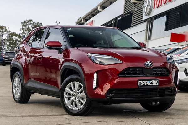 2025 Toyota Yaris Cross GXL MXPJ15R