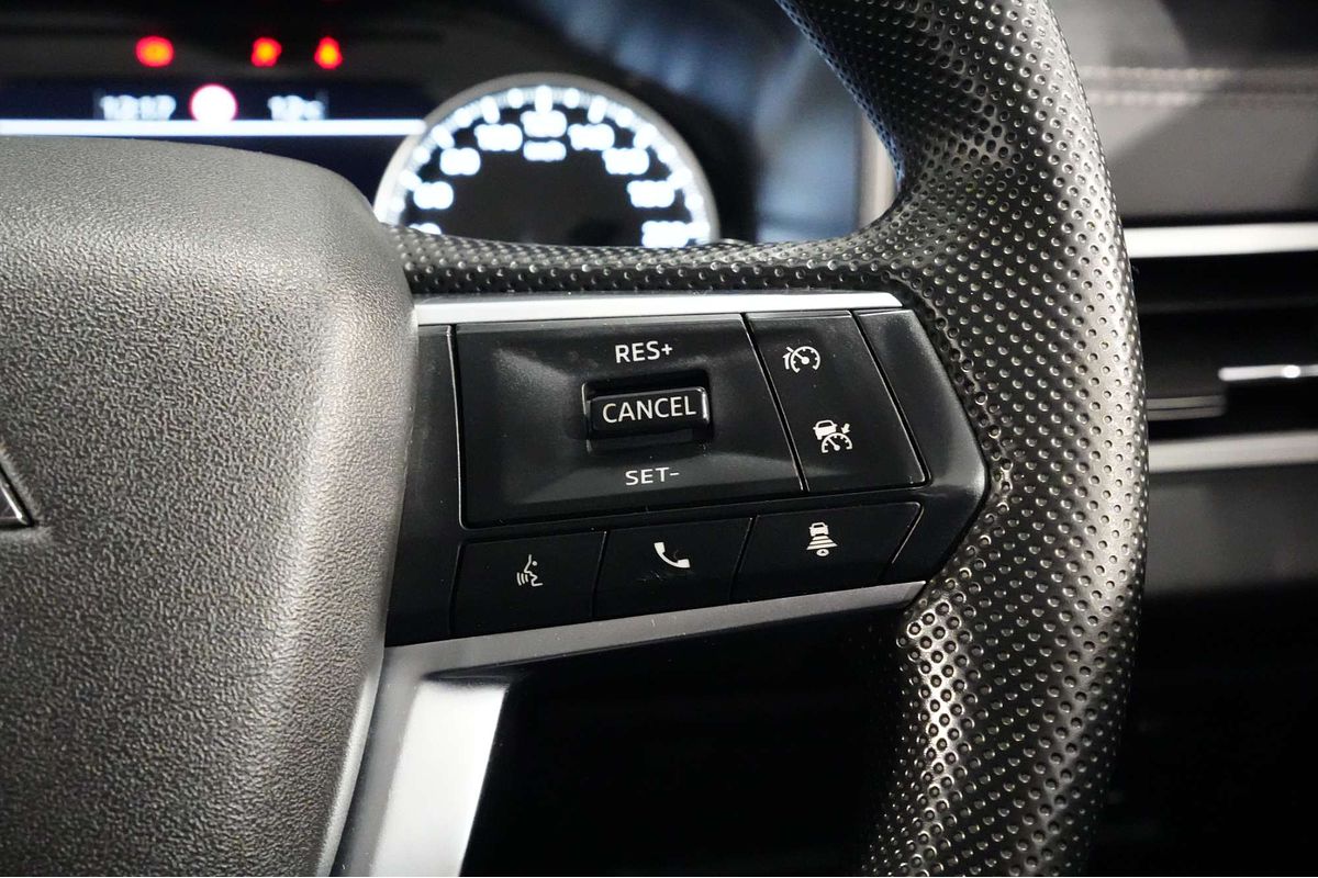 2022 Mitsubishi Outlander ES ZM