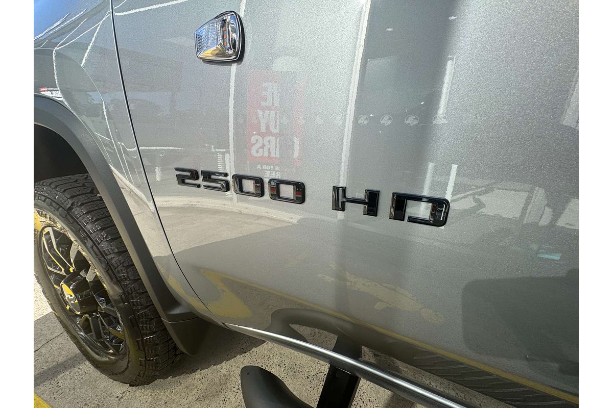 2026 Chevrolet Silverado HD LTZ Premium W/Tech Pack T1 4X4