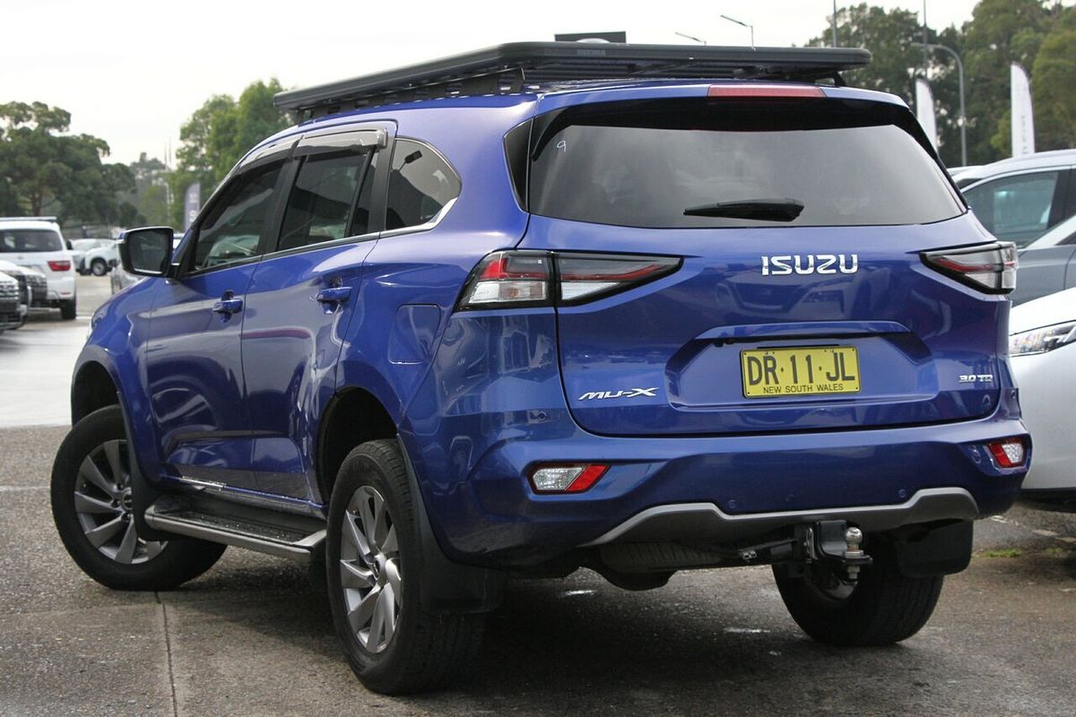 2022 Isuzu MU-X LS-U