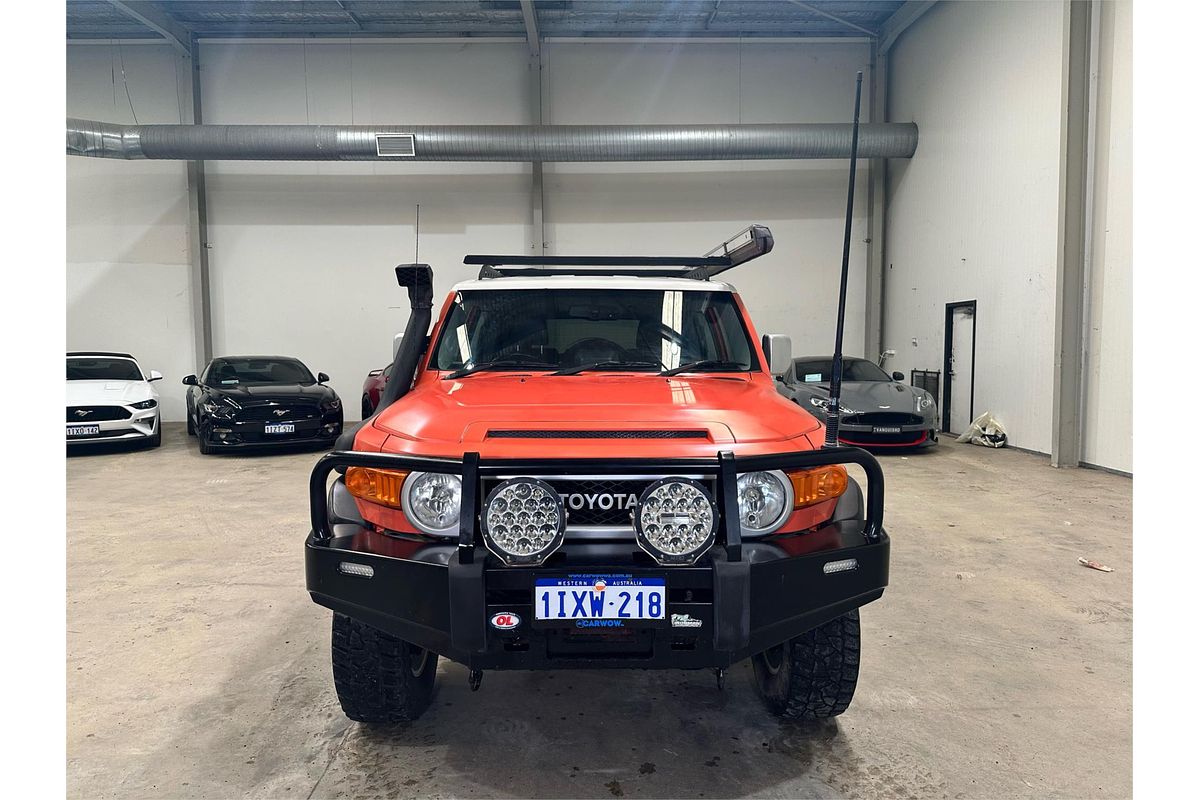 2012 Toyota FJ Cruiser GSJ15R