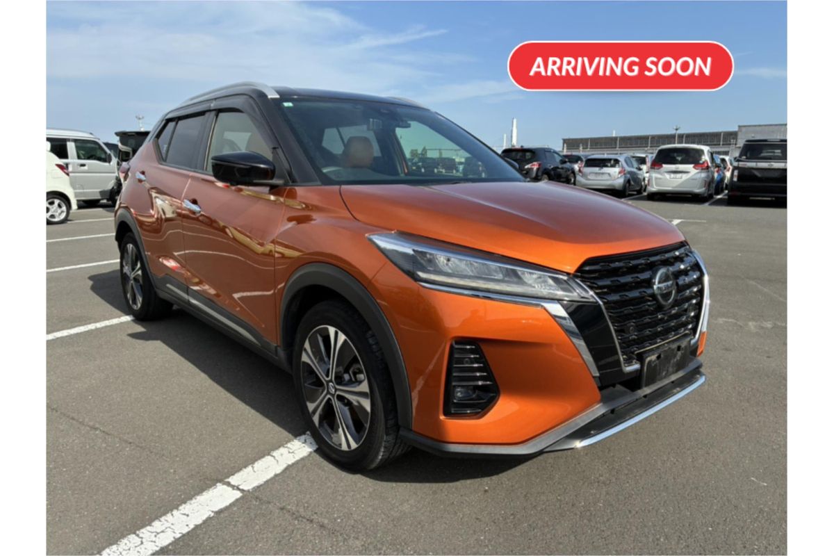 2021 Nissan Kicks X Two-tone Interior Edition