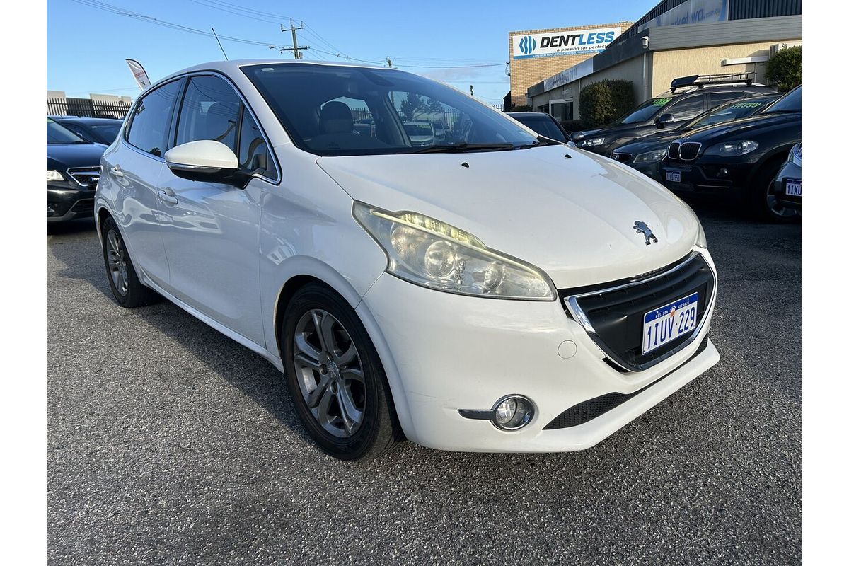 2014 Peugeot 208 Allure Premium A9