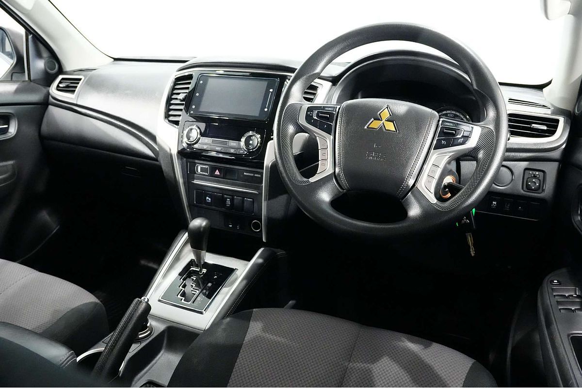 2021 Mitsubishi Triton GLX+ MR 4X4
