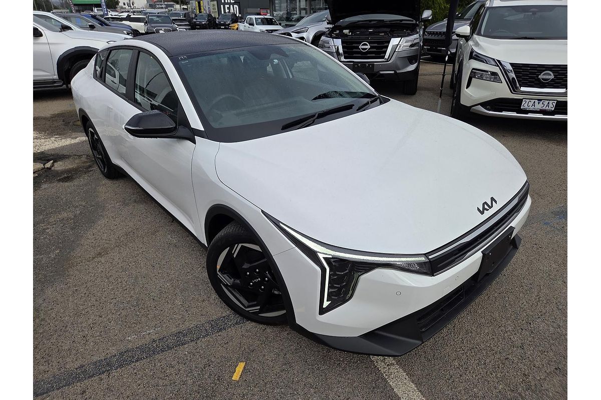 2025 Kia K4 Sport+ CL4m