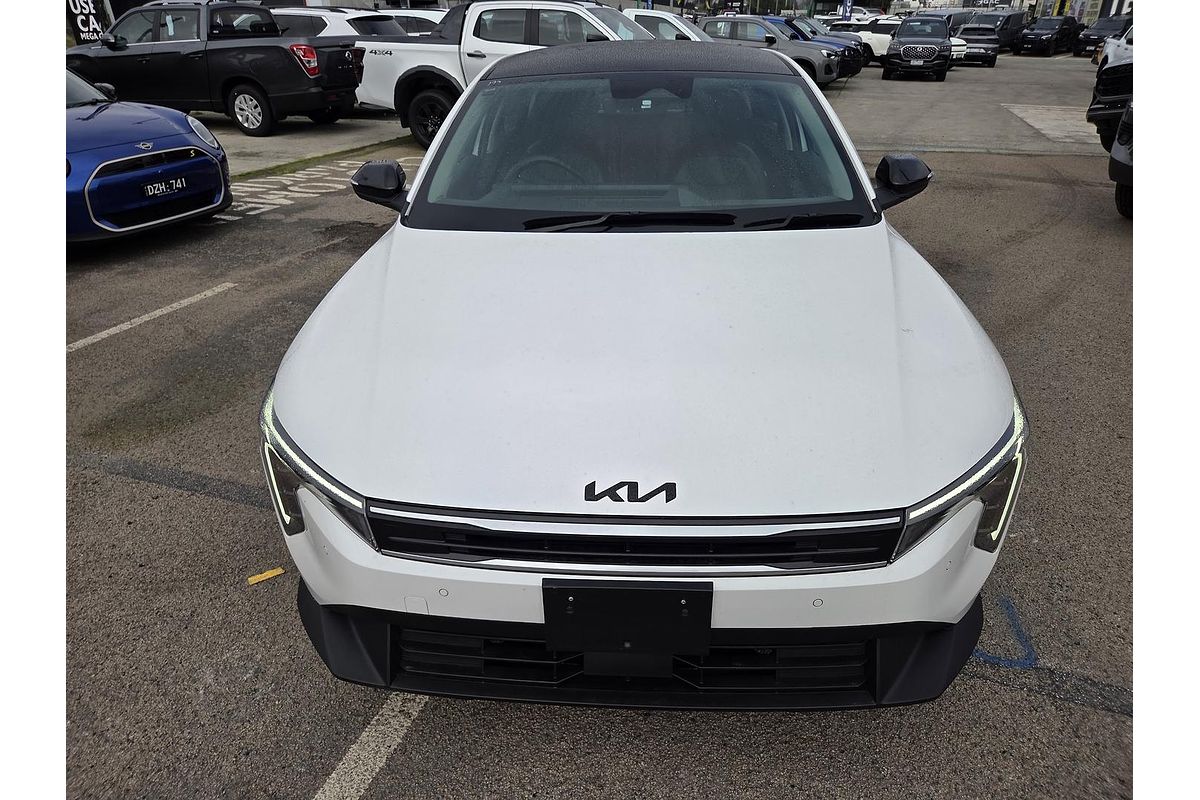 2025 Kia K4 Sport+ CL4m