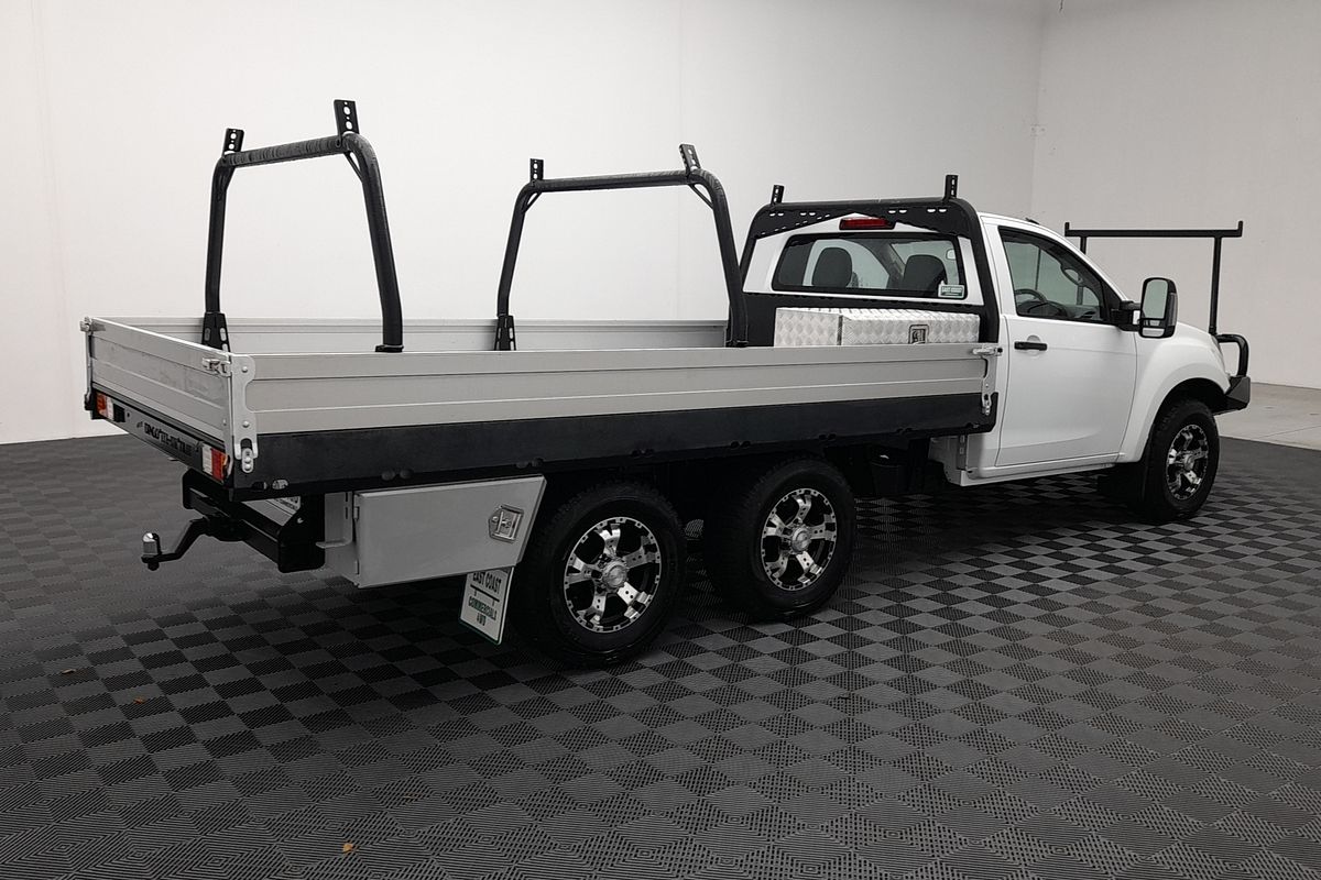 2017 Isuzu D-MAX SX 4X4