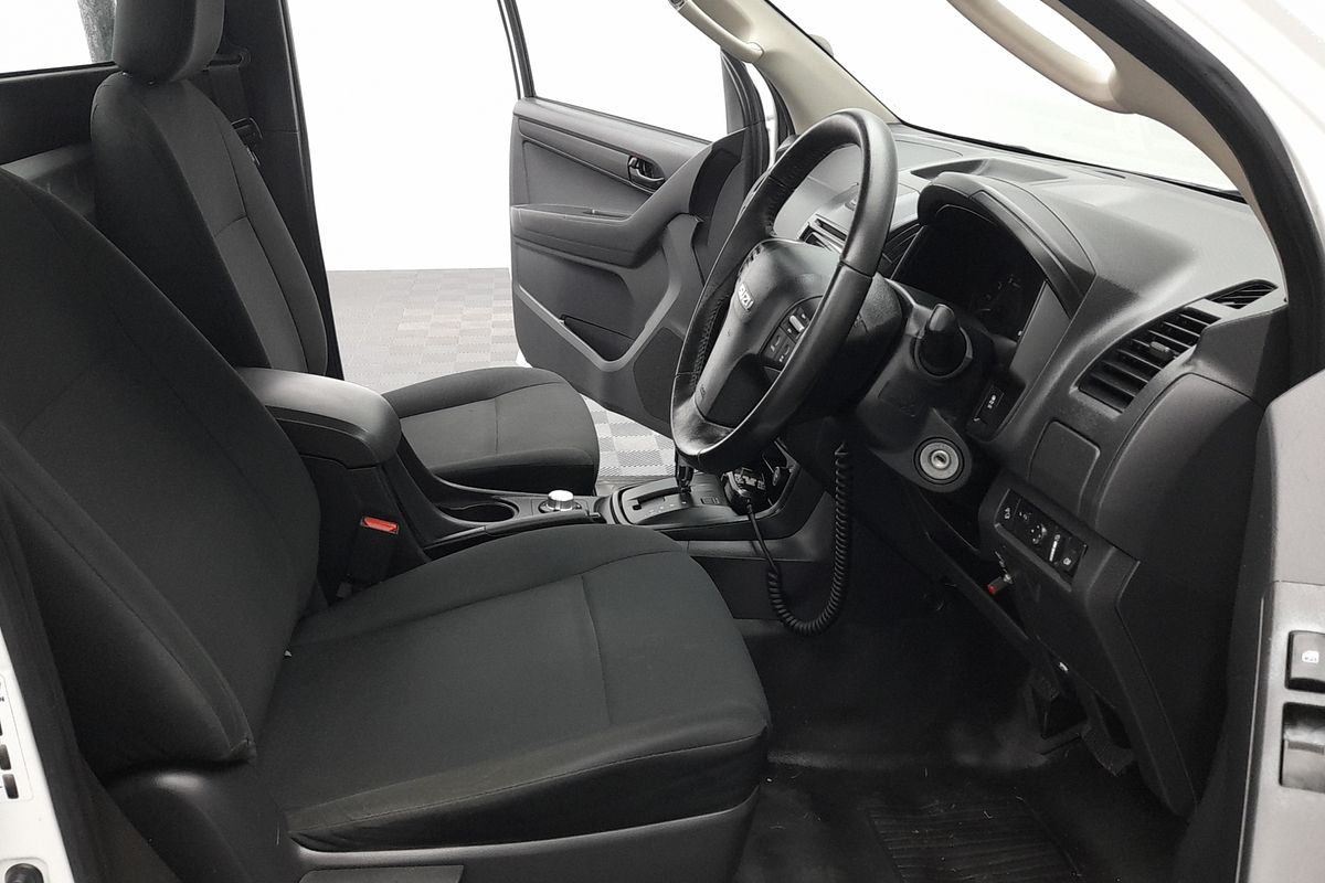 2017 Isuzu D-MAX SX 4X4