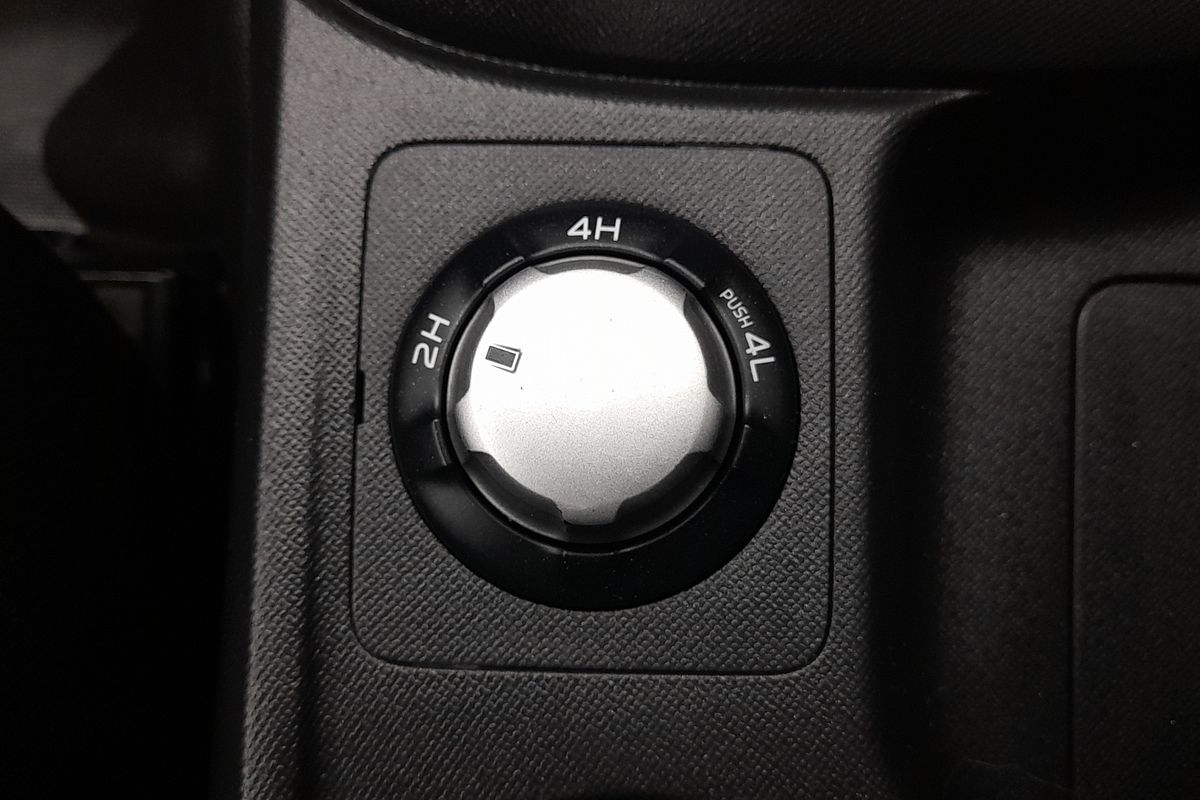 2017 Isuzu D-MAX SX 4X4